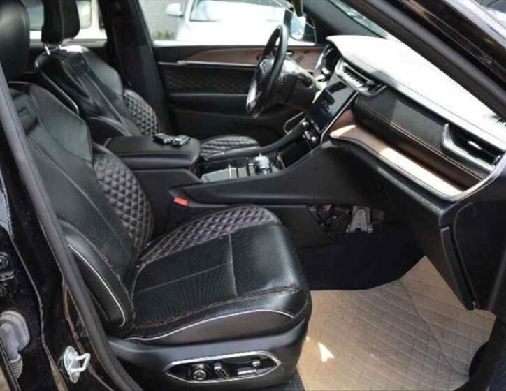 Jeep Grand Cherokee 19