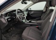 Audi e-tron SUV / Terénní 0,0 300 kw