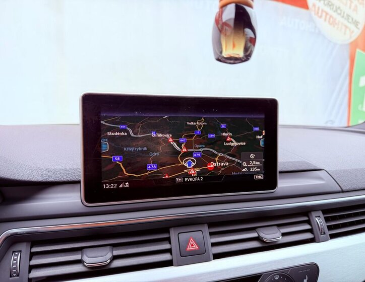 Audi A4 Kombi 2,0 l 110 kw