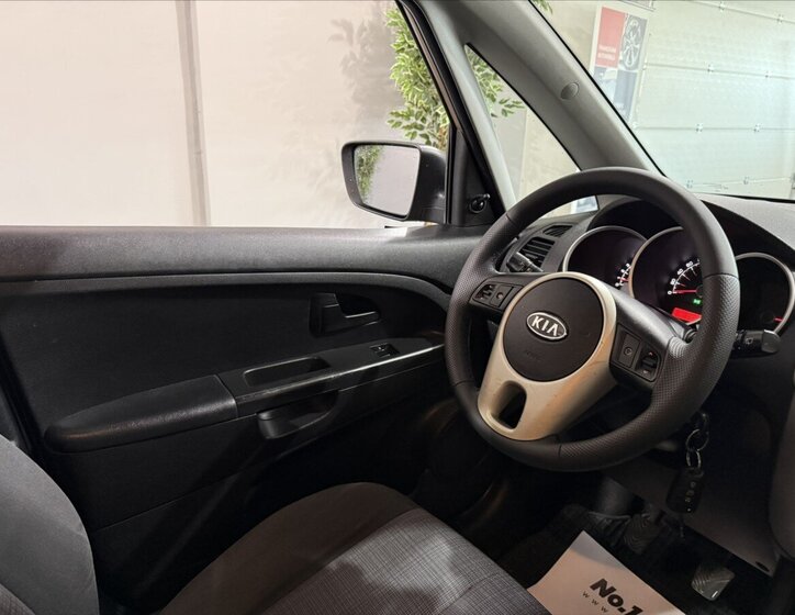 KIA Venga MPV 1,4 l 66 kw