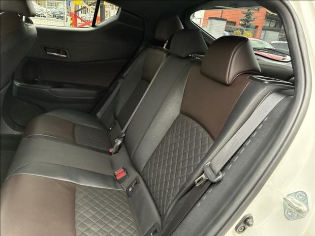 Toyota C-HR SUV 1,2 l 85 kw