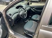 Toyota Yaris 11
