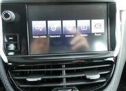 Peugeot 2008 SUV 1,2 l 60 kw