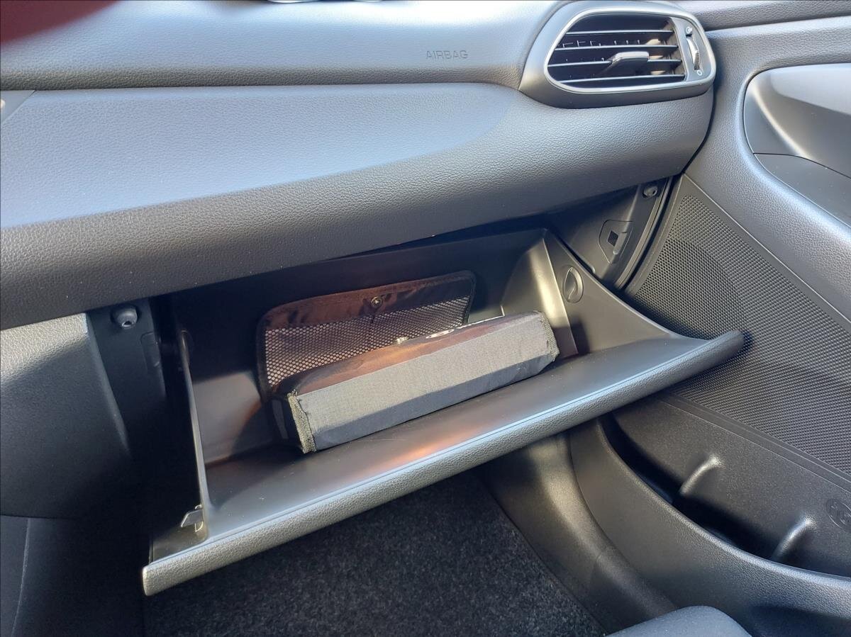 Hyundai i30 Kombi 1,6 l 85 kw