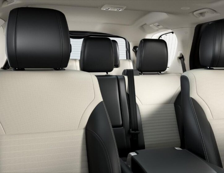 Land Rover Discovery 5