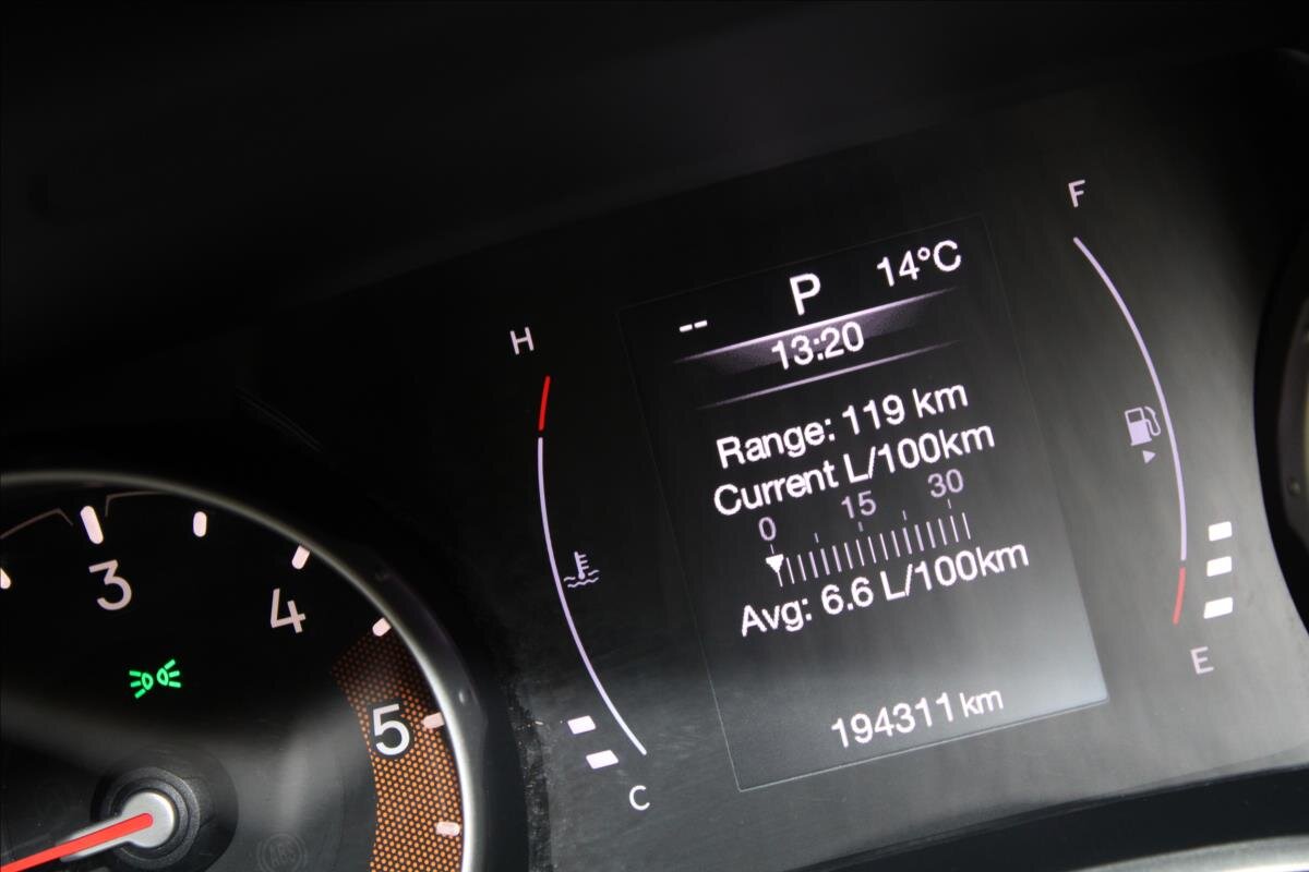 Jeep Compass SUV / Terénní 2,0 l 103 kw