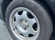 Mercedes-Benz Třídy E 25