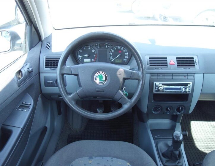 Škoda Fabia Hatchback 1,2 l 40 kw