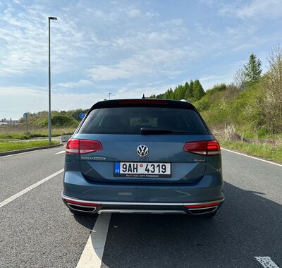 Volkswagen Passat 10