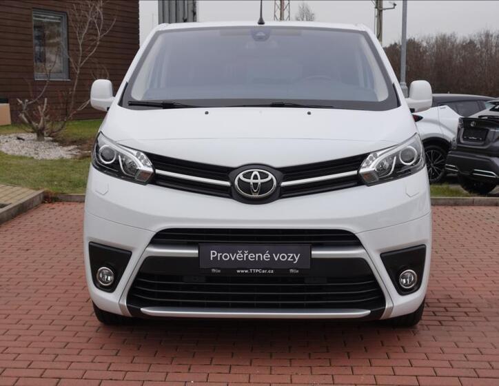 Toyota ProAce Verso 2