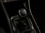 Škoda Karoq SUV 1,5 l 110 kw