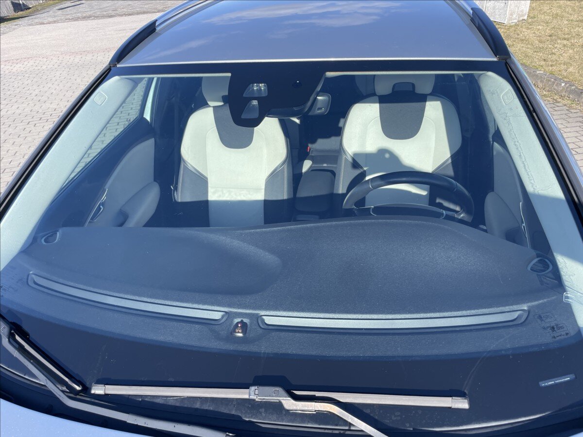 Volvo V40 Hatchback 2,0 l 140 kw