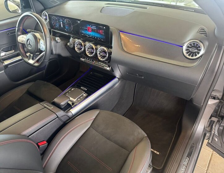 Mercedes-Benz GLA SUV / Terénní 2,0 l 110 kw