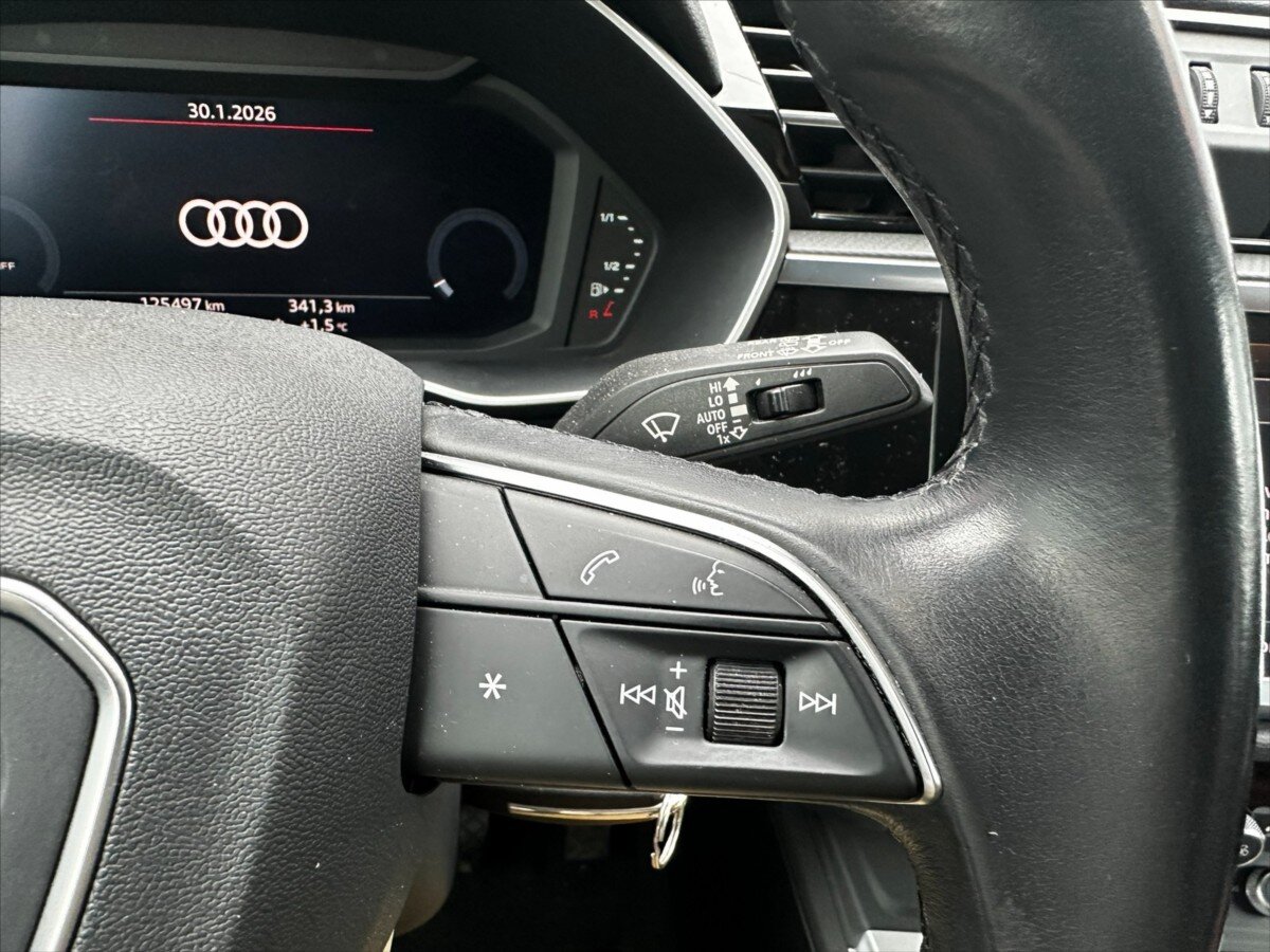 Audi Q3 Kombi 2,0 l 147 kw