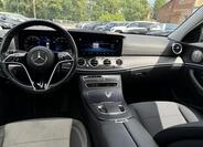 Mercedes-Benz Třídy E 12