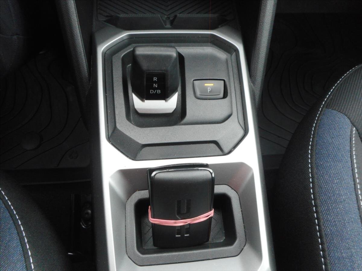 Dacia Duster SUV / Terénní 1,6 l 69 kw