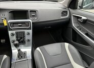 Volvo V60 32