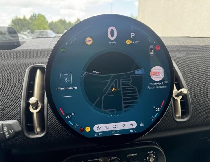 Mini Countryman SUV 2,0 l 160 kw