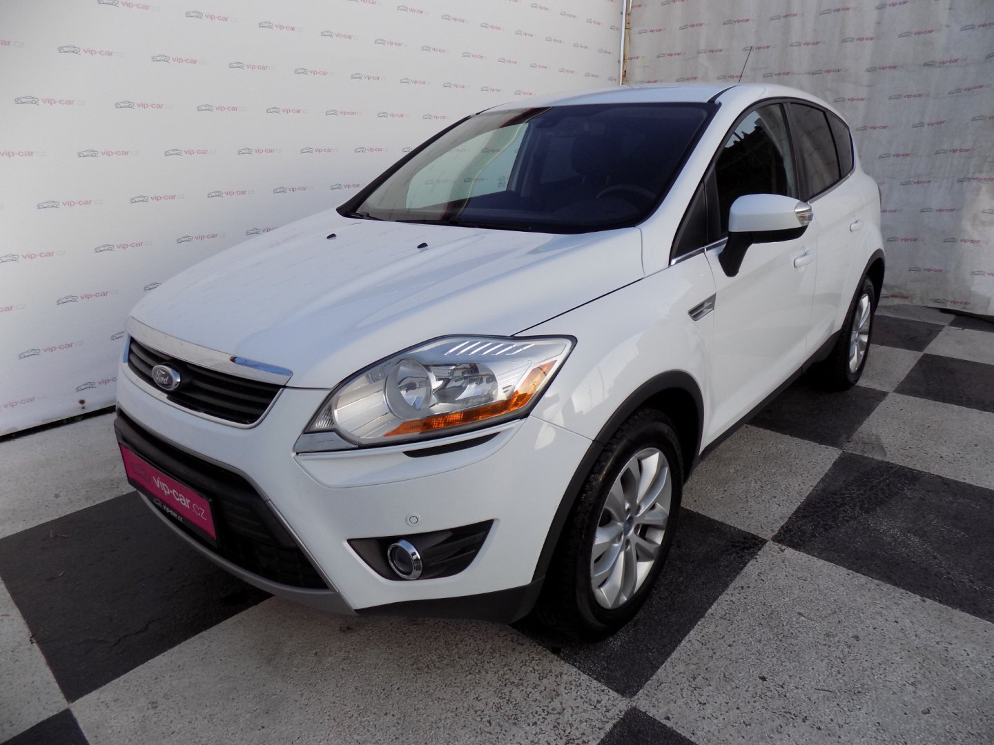 Ford Kuga SUV / Terénní 2,0 l 120 kw