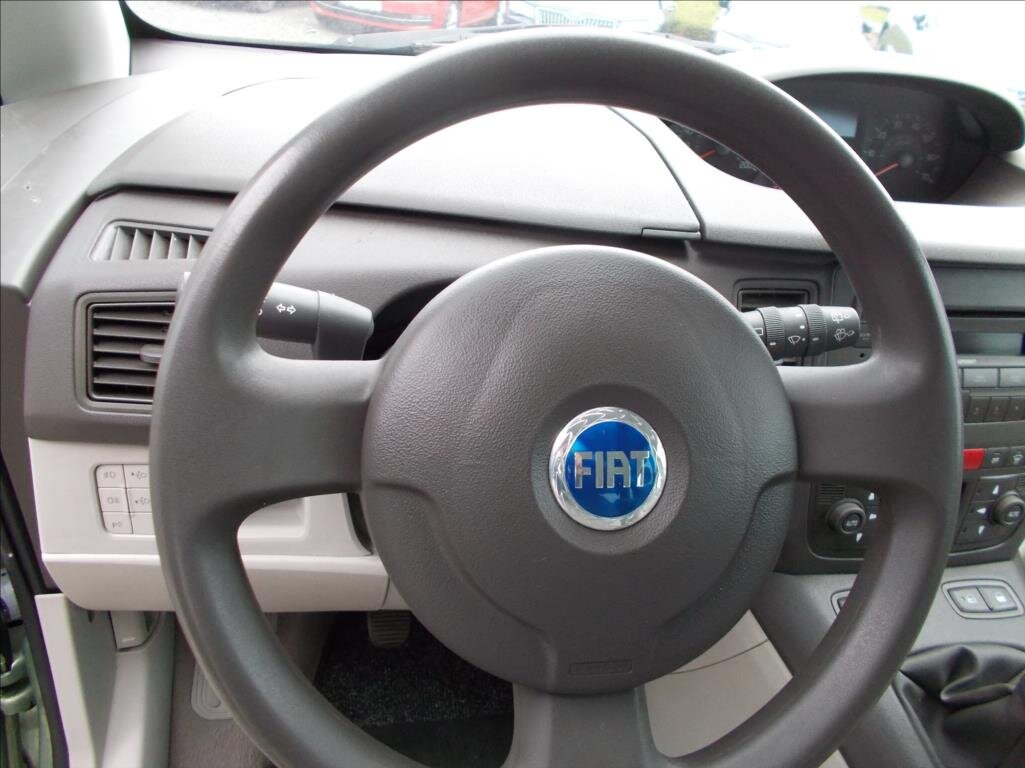 Fiat Idea Hatchback 1,9 l 74 kw