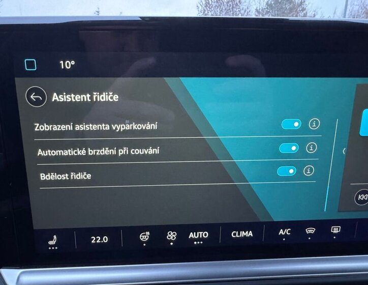 Volkswagen Caravelle 29