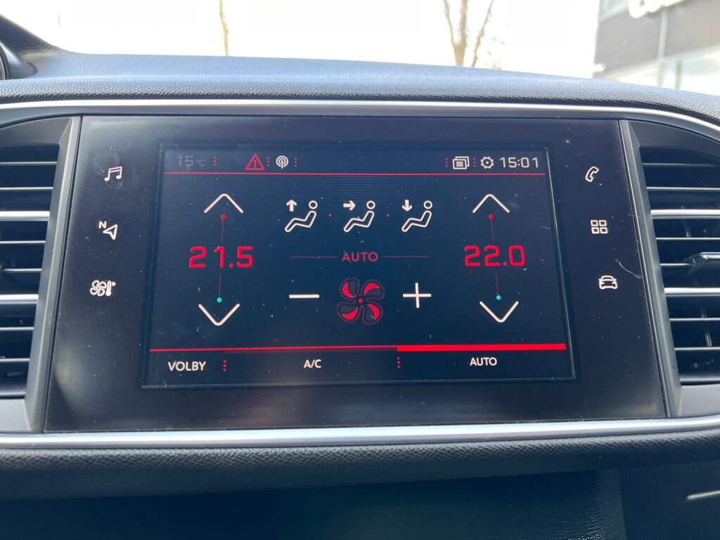 Peugeot 308 Kombi 1,2 l 96 kw