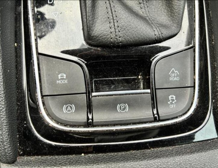 Škoda Karoq SUV / Terénní 2,0 l 110 kw