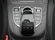 Mercedes-Benz Třídy E 24