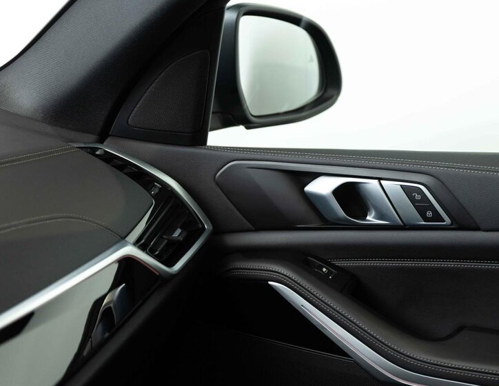 BMW X5 SUV / Terénní 3,0 l 250 kw