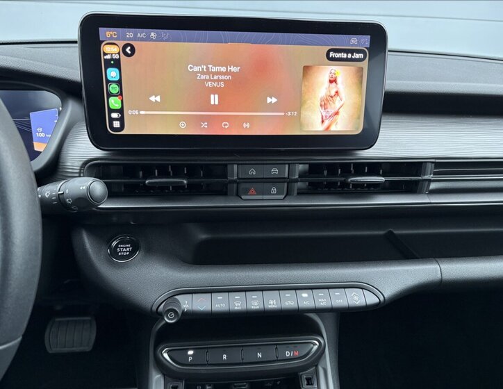 Jeep Avenger Sedan / Limuzína 1,2 l 74 kw