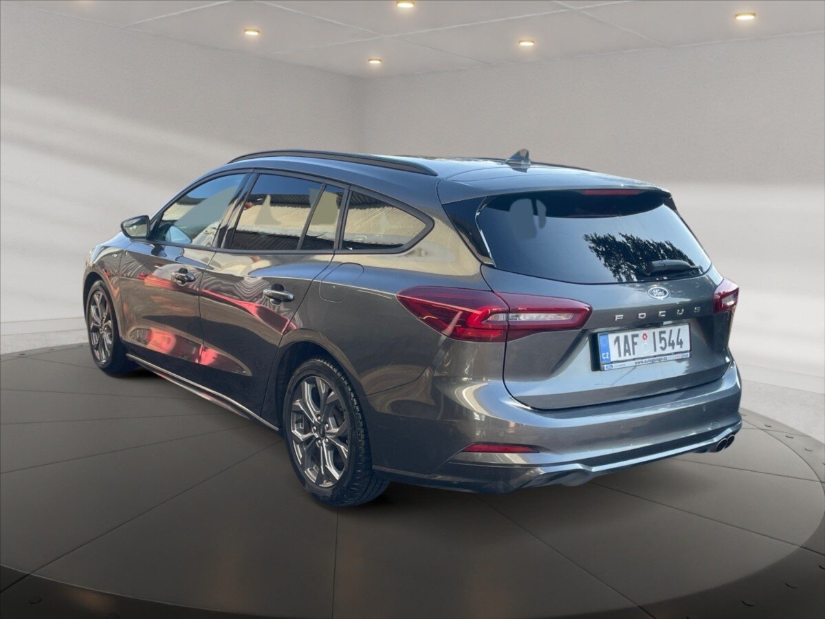 Ford Focus Kombi 999,0 114 kw