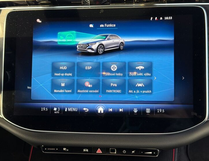 Mercedes-Benz Třídy E Sedan / Limuzína 2,0 l 145 kw