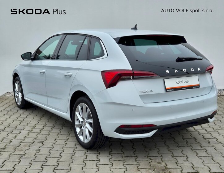 Škoda Scala 8