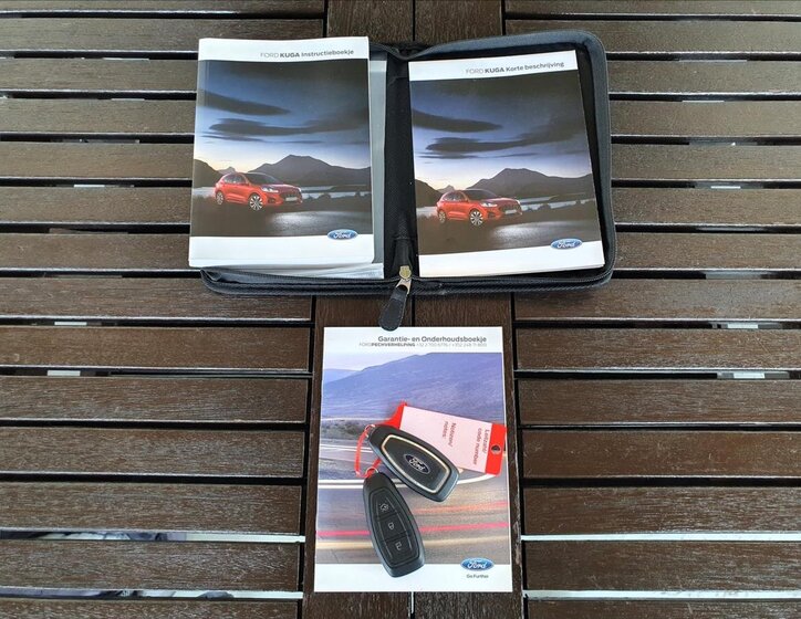 Ford Kuga SUV / Terénní 1,5 l 88 kw