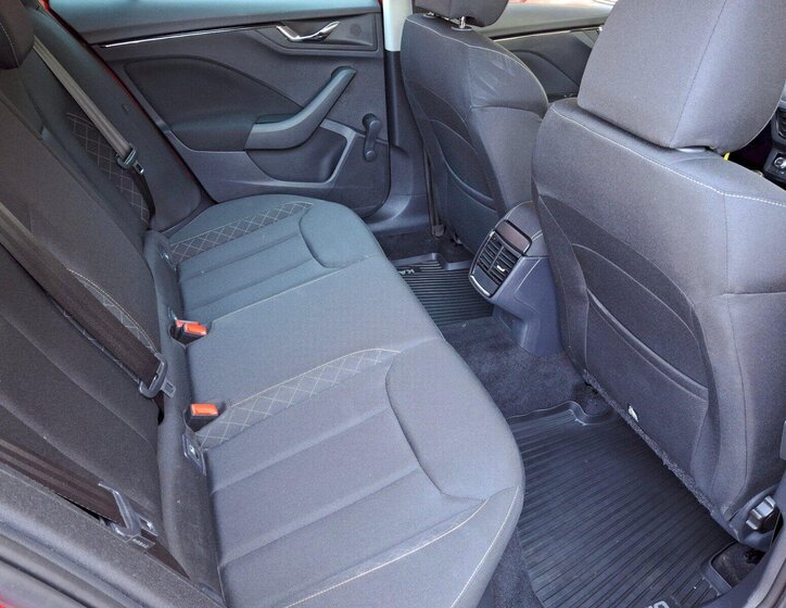 Škoda Kamiq SUV / Terénní 1,5 l 85 kw