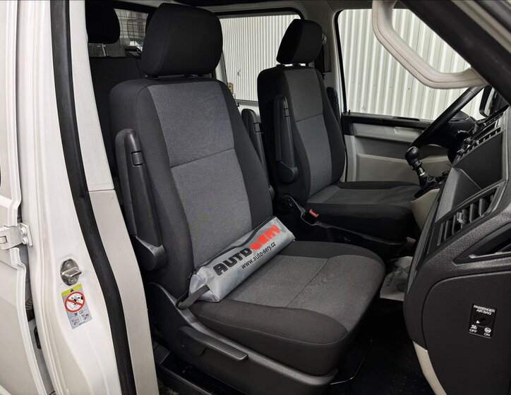 Volkswagen Transporter Valník 2,0 l 110 kw