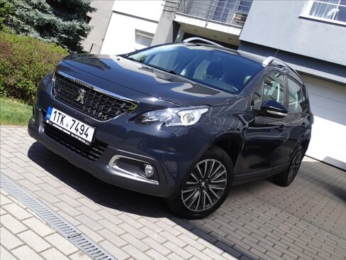 Peugeot 2008 Kombi 1,2 l 61 kw