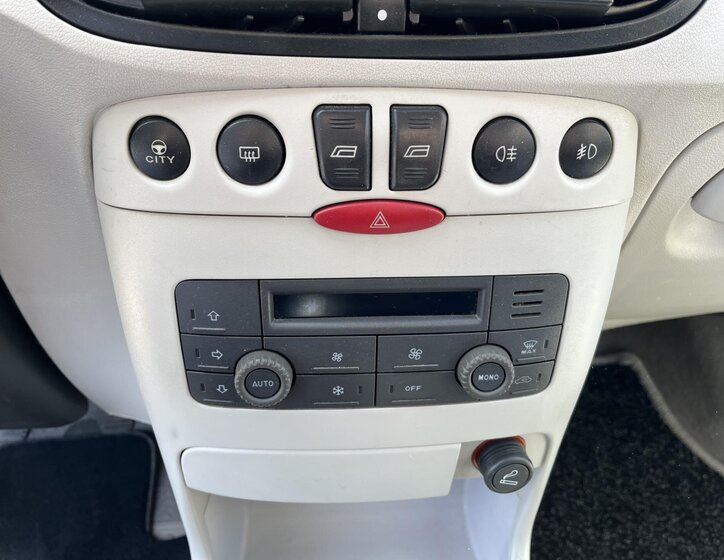 Fiat Punto Hatchback 1,4 l 70 kw