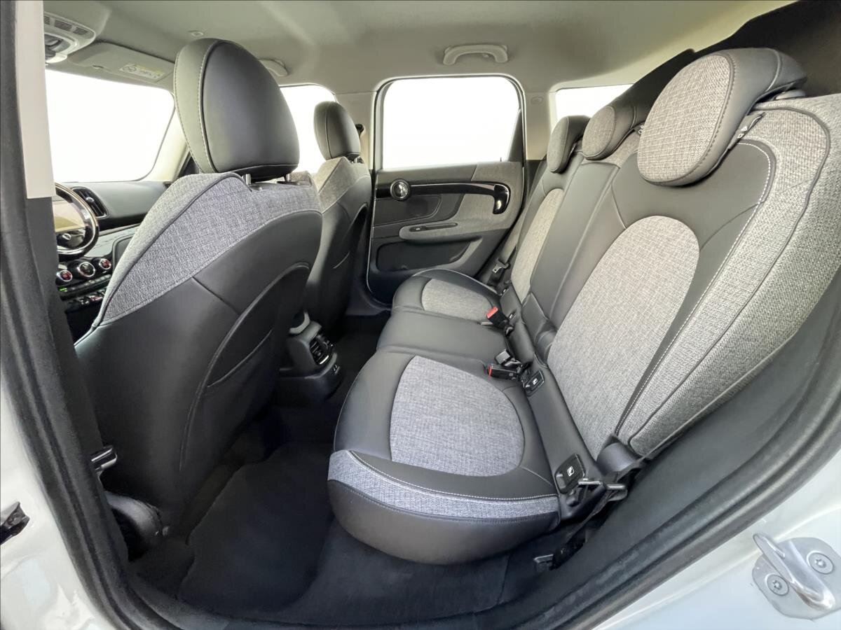 Mini Countryman SUV 1,5 l 100 kw