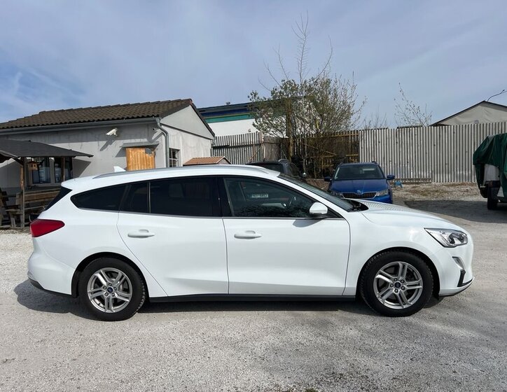 Ford Focus Kombi 1,5 l 88 kw