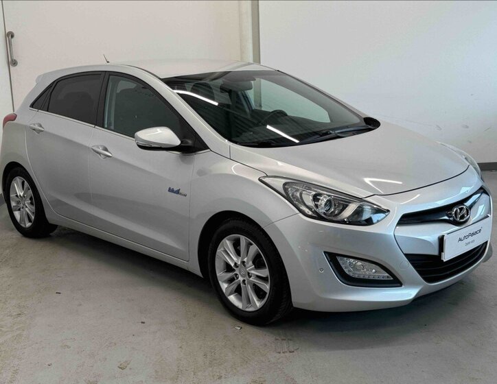 Hyundai i30 Hatchback 1,6 l 99 kw