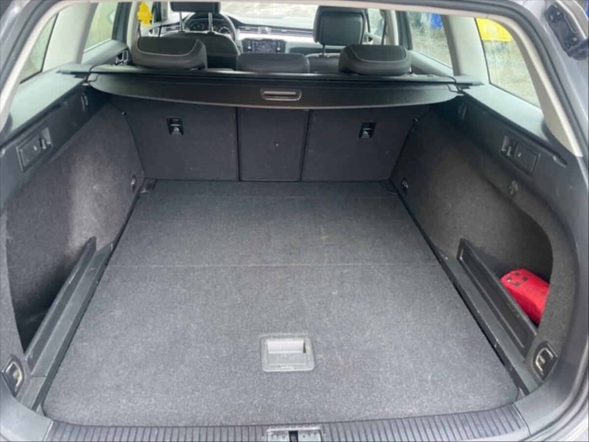 Volkswagen Passat Kombi 2,0 l 110 kw