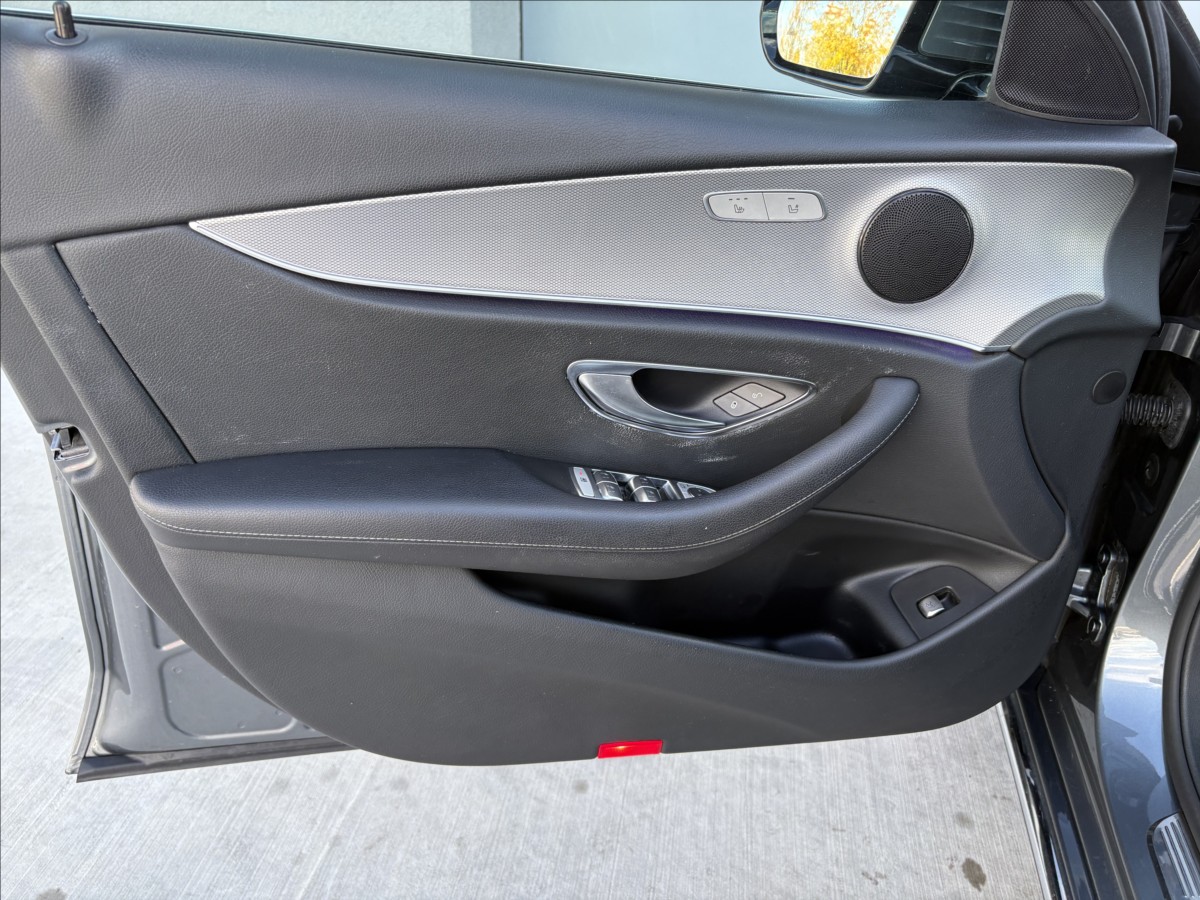 Mercedes-Benz Třídy E