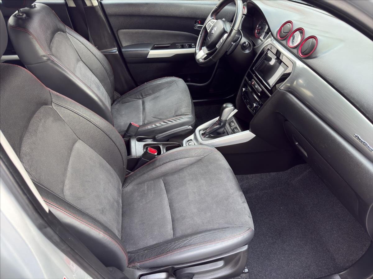 Suzuki Vitara SUV 1,4 l 103 kw