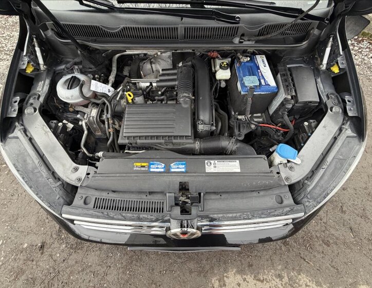 Volkswagen Touran MPV 1,2 l 81 kw