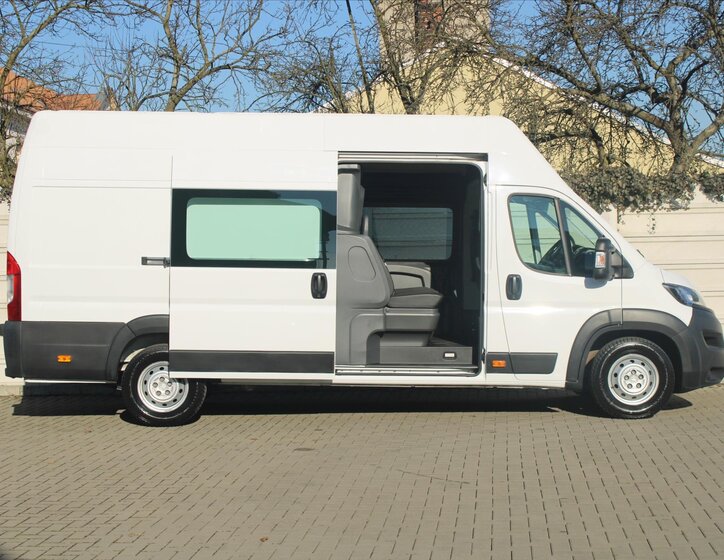 Peugeot Boxer Ostatní 2,2 l 121 kw