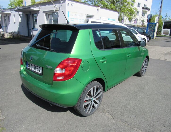 Škoda Fabia Hatchback 1,4 l 132 kw