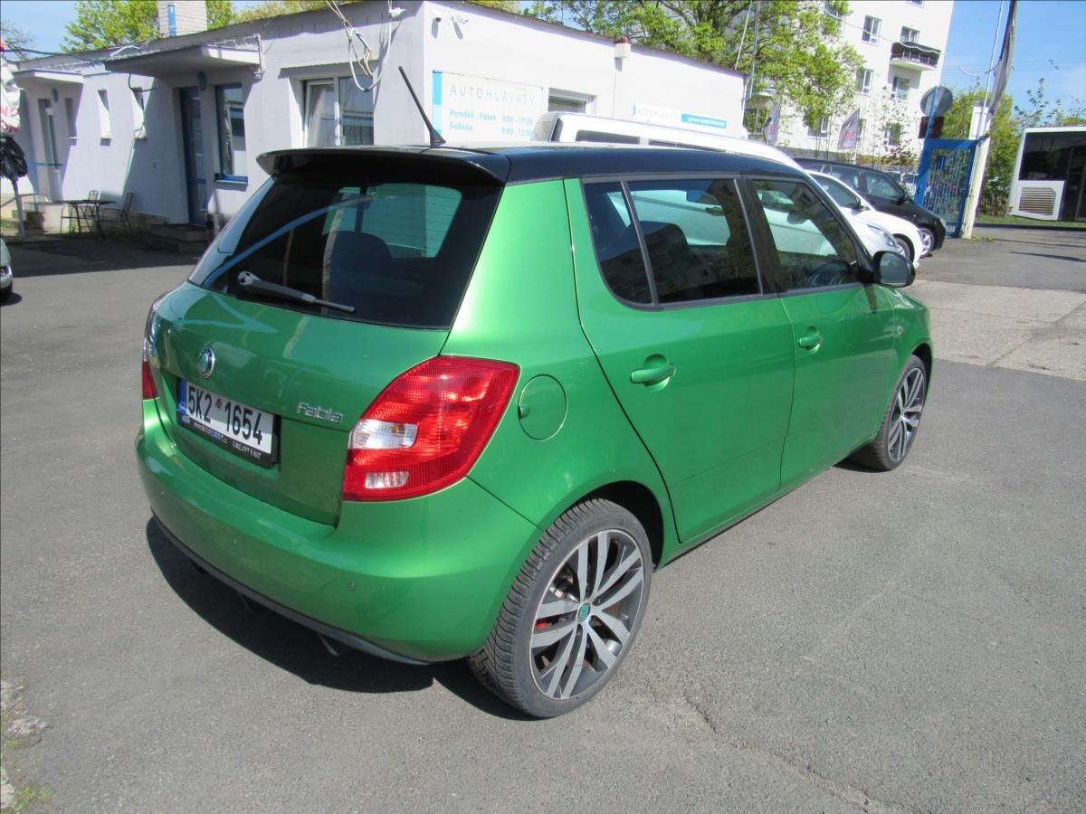 Škoda Fabia Hatchback 1,4 l 132 kw