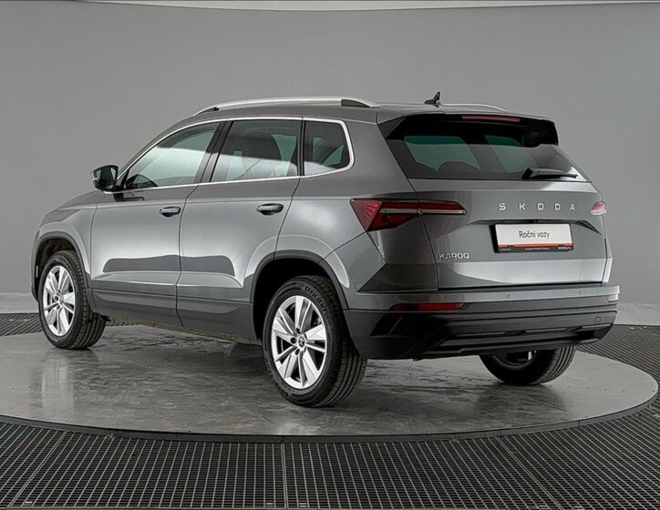 Škoda Karoq SUV / Terénní 1,5 l 110 kw