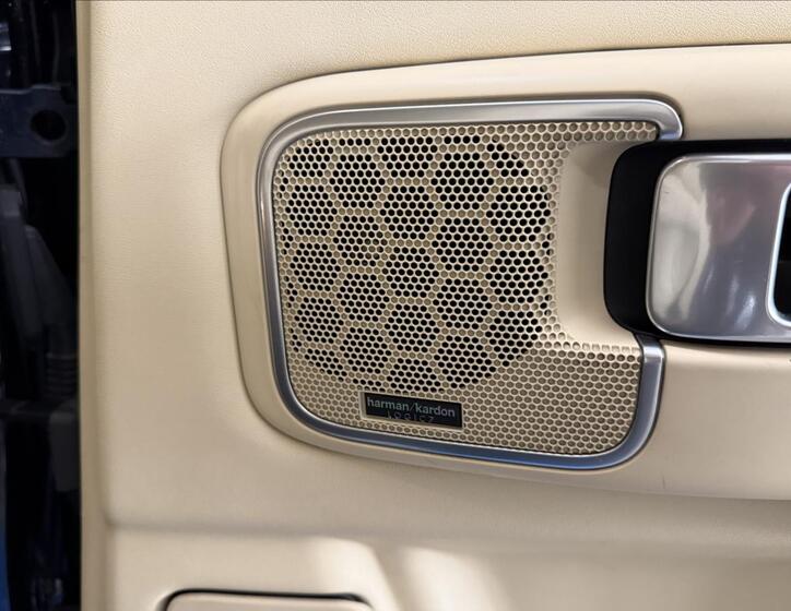 Land Rover Range Rover 25